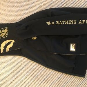 Bape Hoodie - Never worn - gold